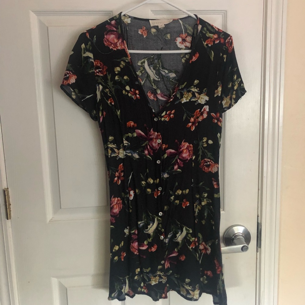 Flower patterned buttoned dress